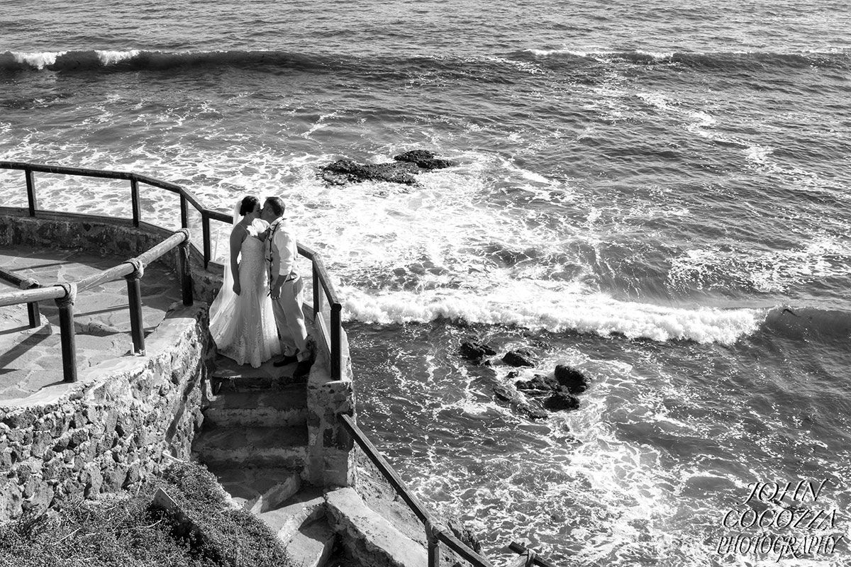 wedding pictures at las rocas resort in baja by photographer john cocozza photography