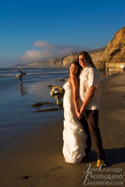 wedding pictures at scripps pier by la jolla photographer john cocozza photography