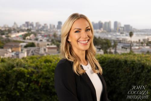 business headshot photographer in san diego by john cocozza photography