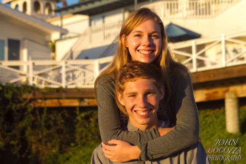 family pictures at crystal pier in pacific beach by john cocozza photography