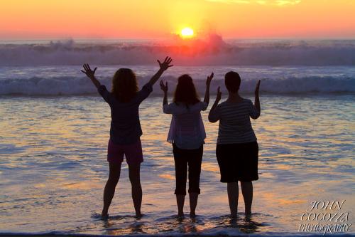 family pictures at crystal pier in pacific beach by john cocozza photography