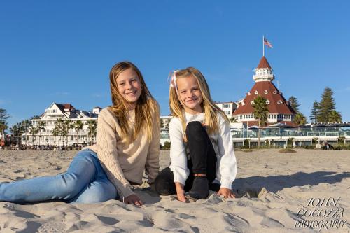 family pictures at coronado in san diego by john cocozza photography