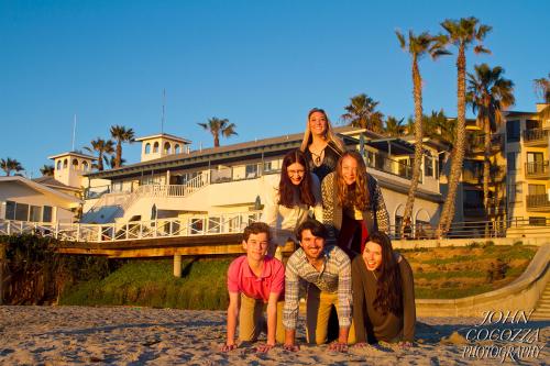 family pictures at crystal pier in pacific beach by john cocozza photography