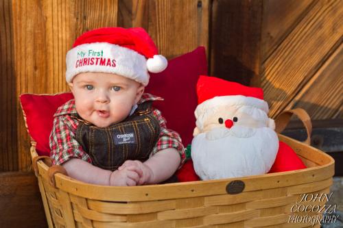 newborn pictures in old poway park by san diego photographer john cocozza photography